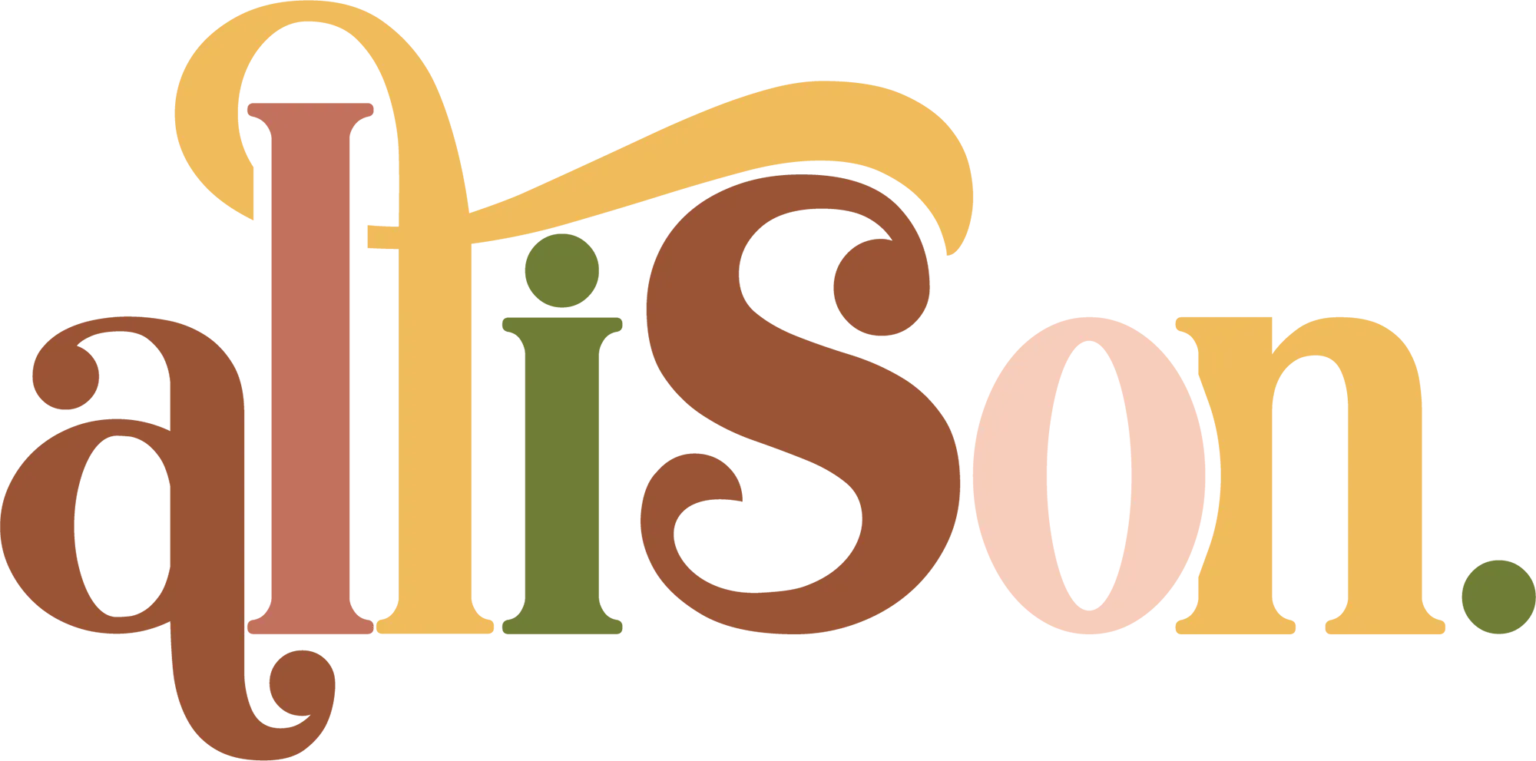Le prénom " allison. " s'écrit dans une typo joyeuse aux couleurs douces, créant une ambiance festive et tendre, idéale en famille.